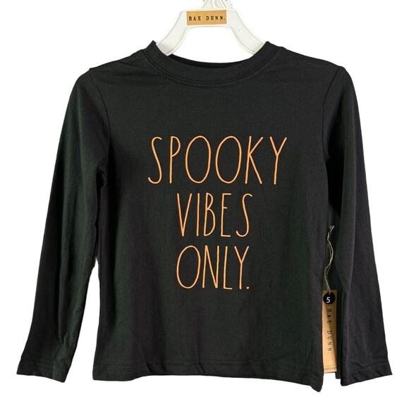 Black T-Shirt Crew Neck‎ Kids Size 5 Spooky Vibes Only Long Sleeve Halloween - Picture 1 of 5